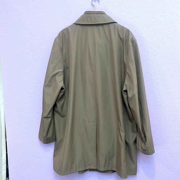 Jos A Bank Lined Trench Overcoat  Mens 46R Travelers Collection beige EUC - Picture 4 of 11